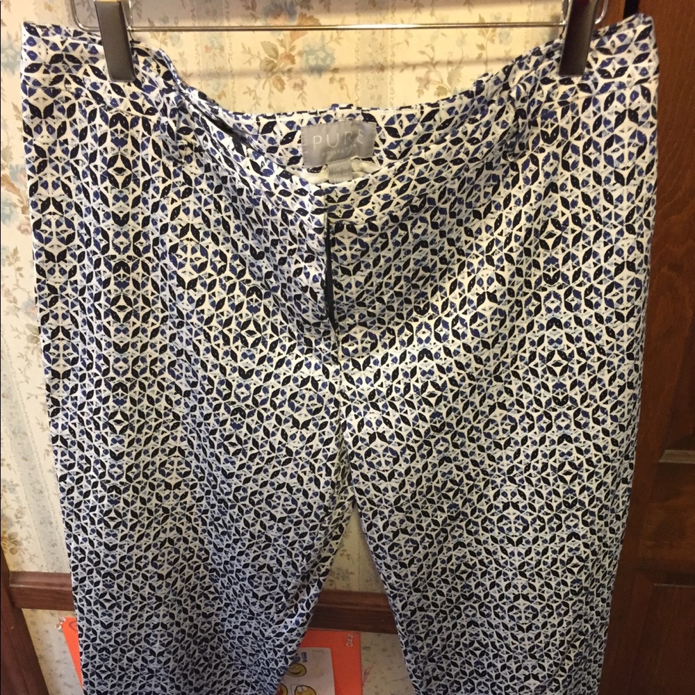 Pure Collection Ankle Pants - Picture 5 of 6